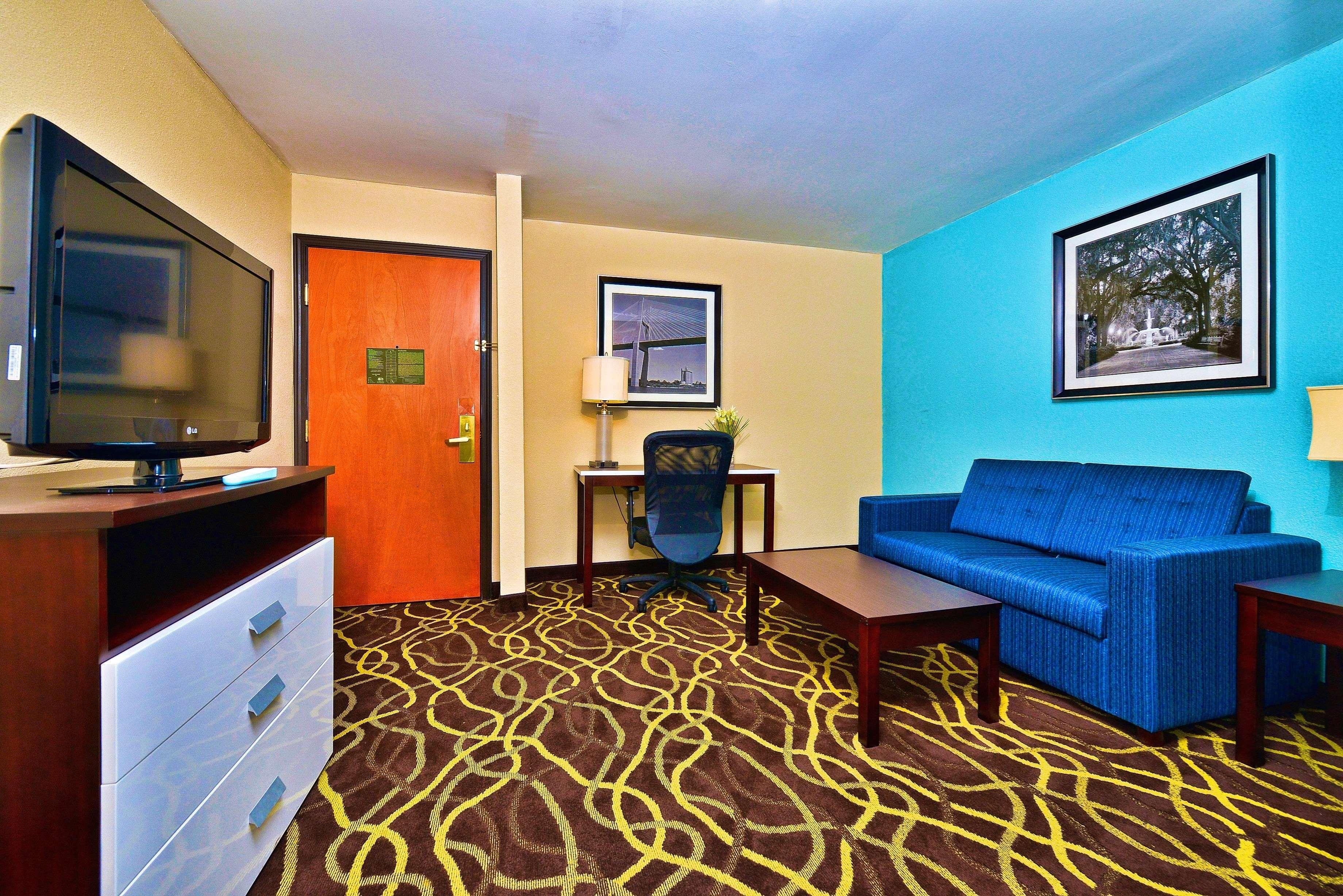 Best Western Plus Savannah Airport Inn And Suites Exteriör bild