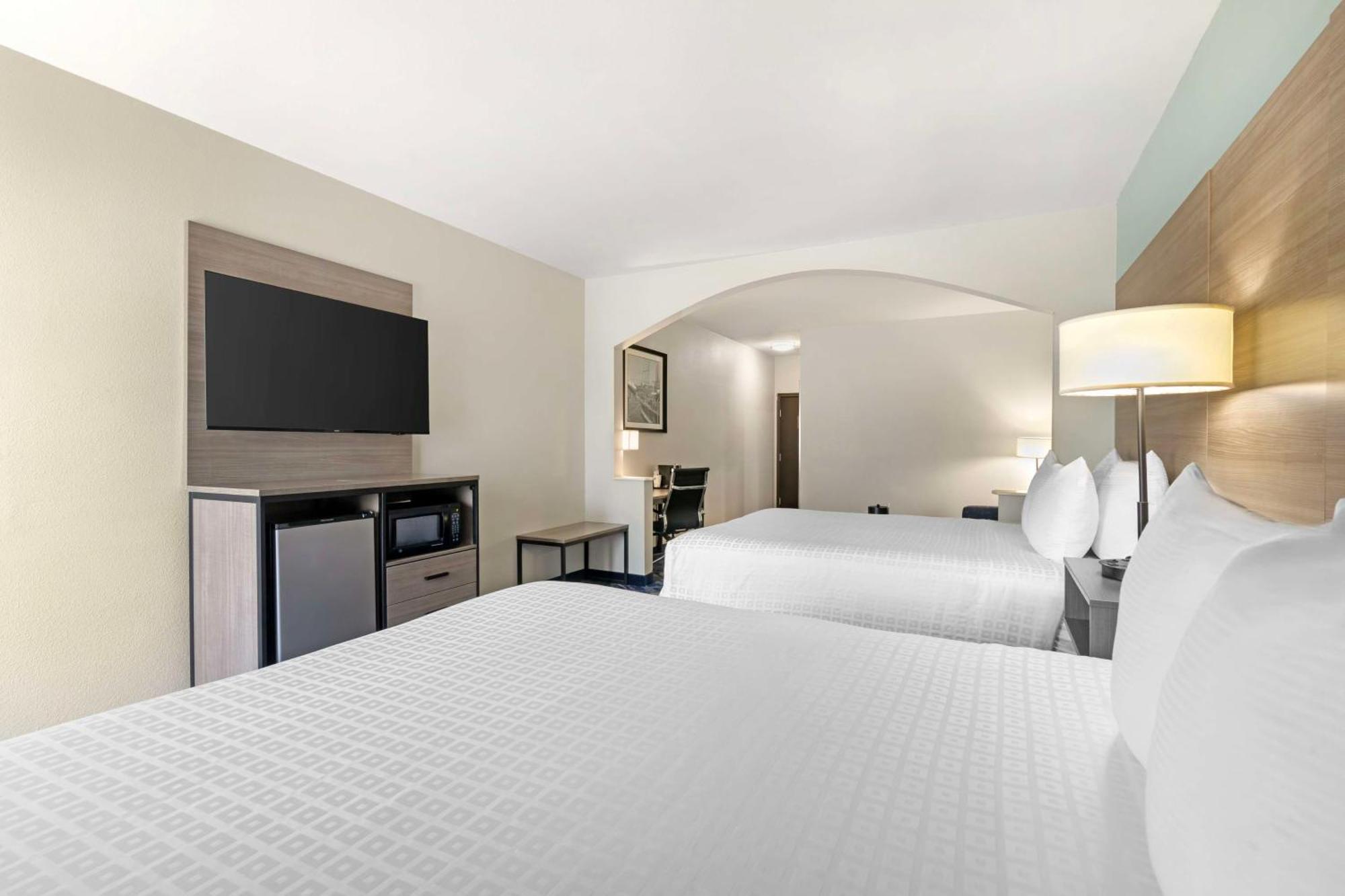 Best Western Savannah Airport Inn & Suites Pooler Exteriör bild