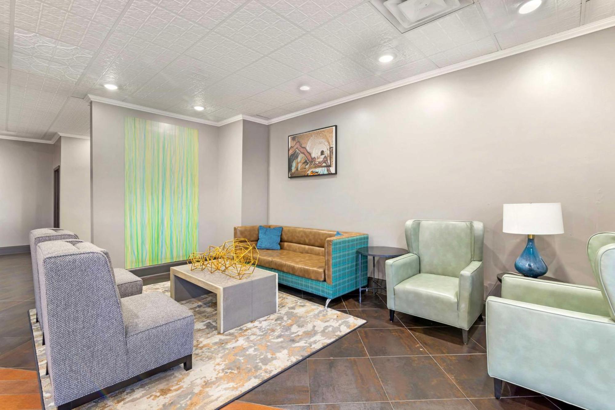 Best Western Savannah Airport Inn & Suites Pooler Exteriör bild